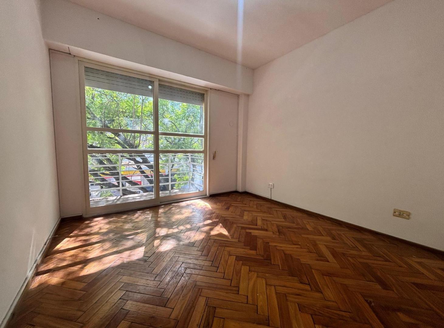 Foto de Venta Dpto de 3 dormitorios con balcón al frente, imagen 5