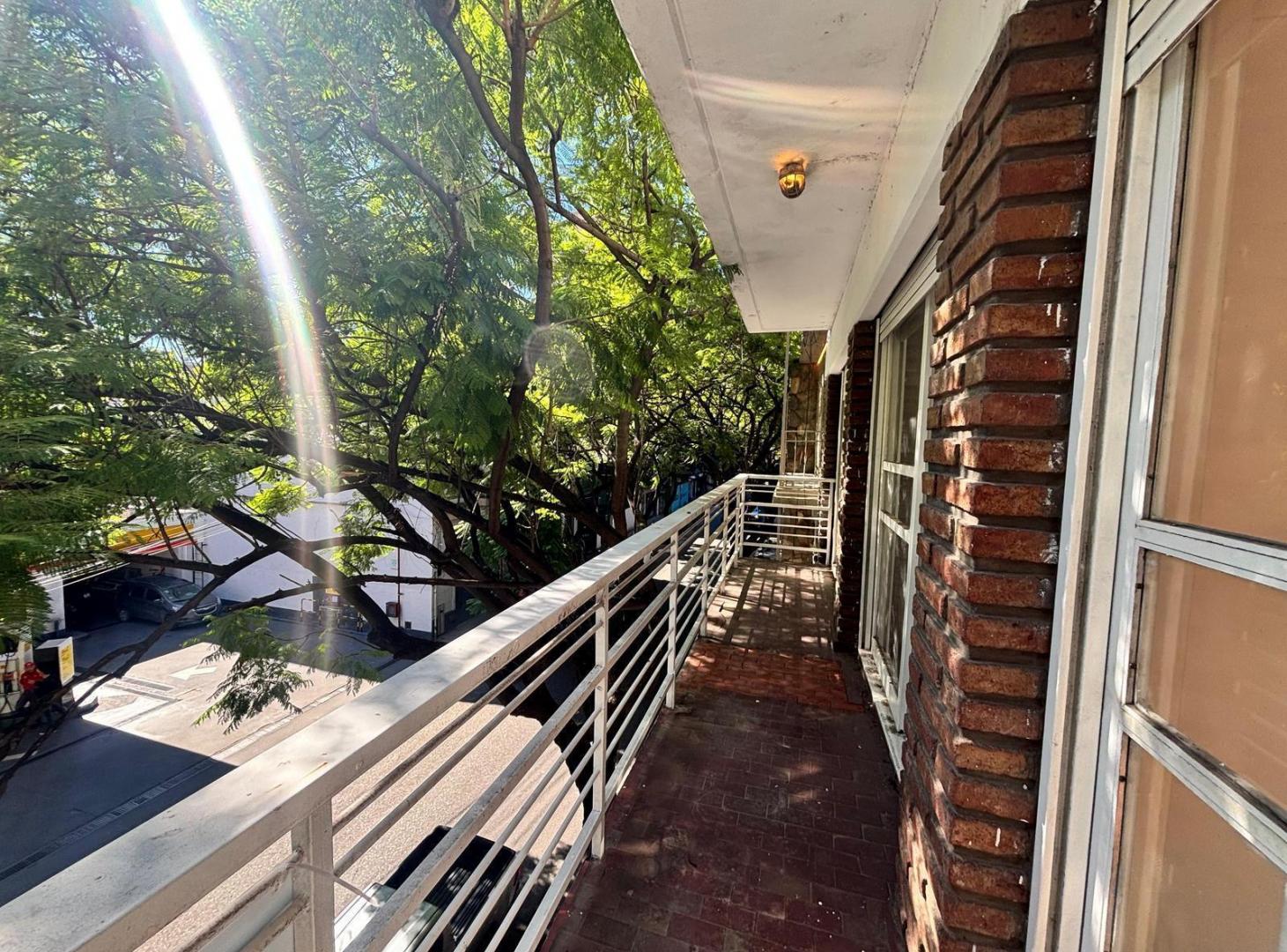 Foto de Venta Dpto de 3 dormitorios con balcón al frente, imagen 4