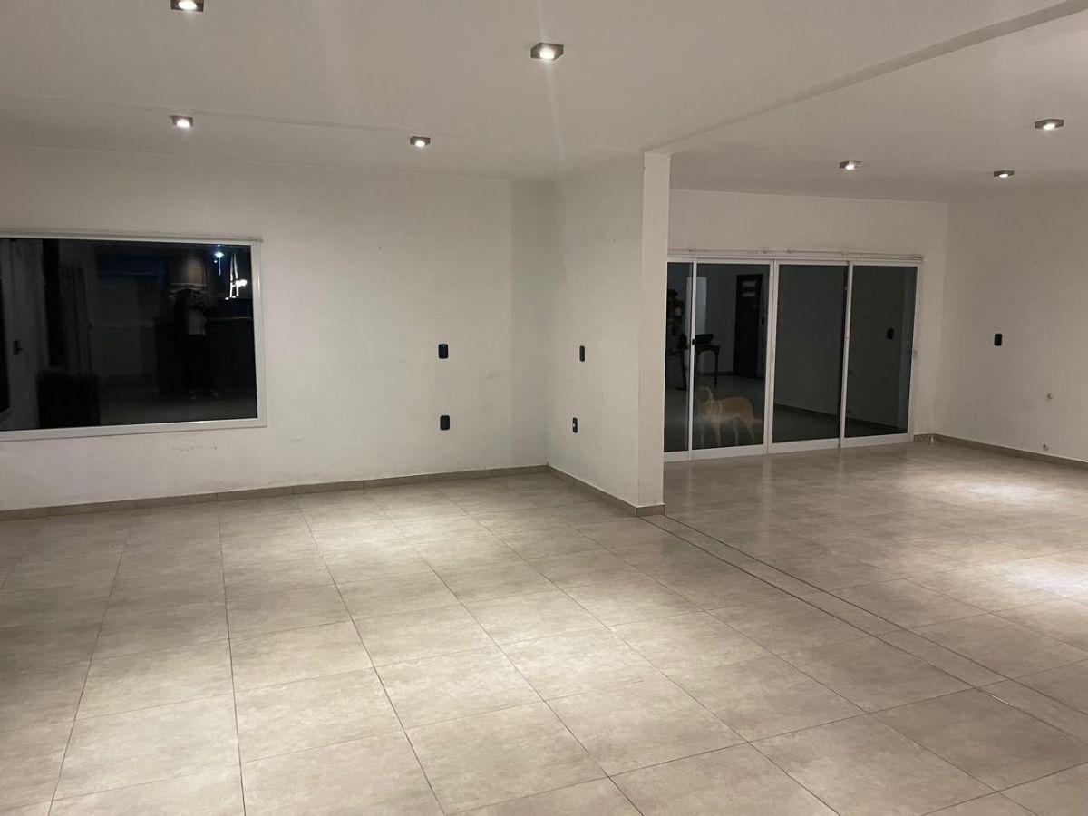 Casa de 3 dormitorios en venta en Las Cañitas - OPORTUNIDAD
