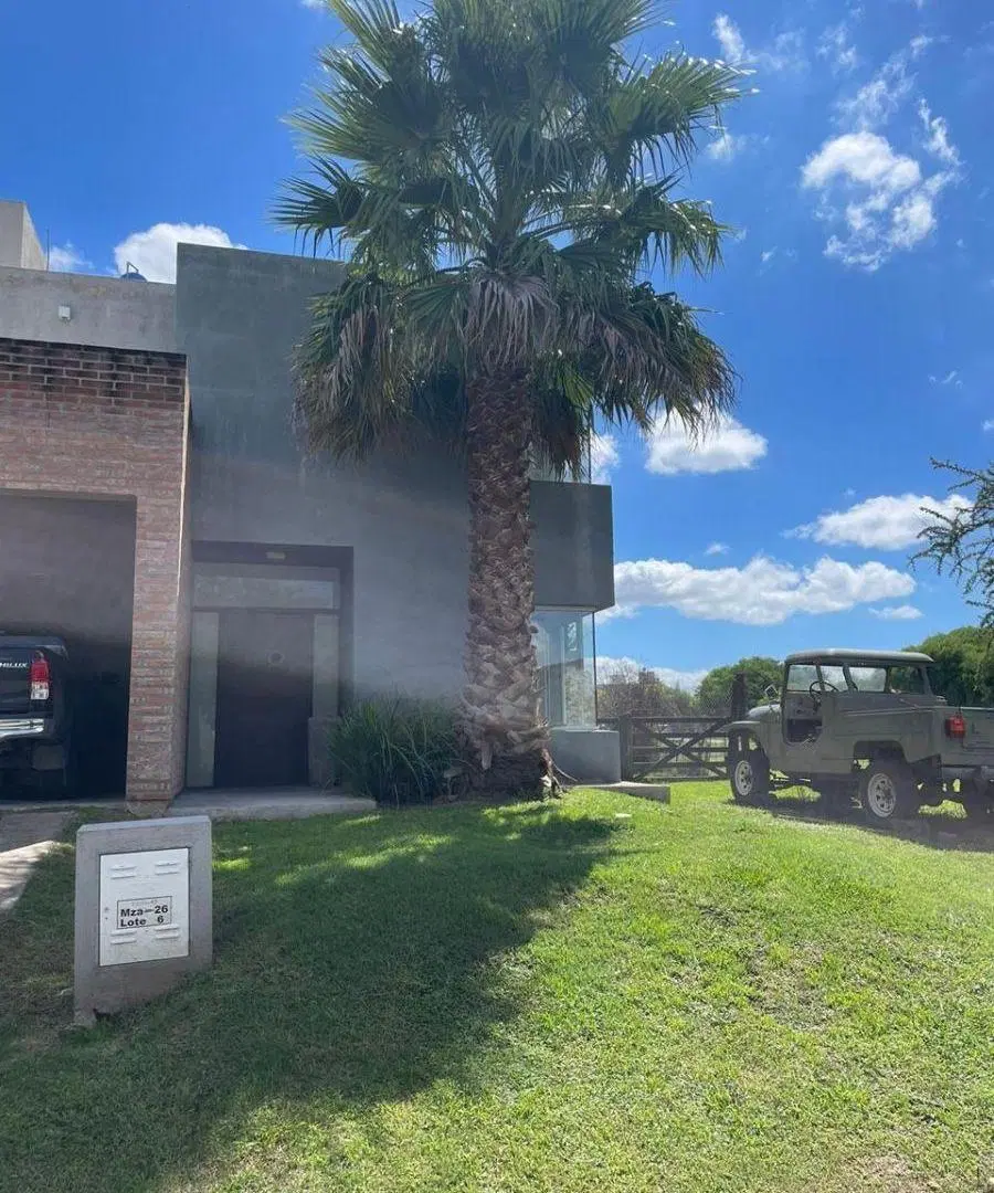 Casa de 3 dormitorios en venta en Las Cañitas - OPORTUNIDAD 3