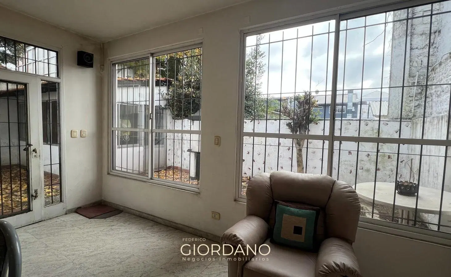 Casa en Venta en Quilmes 3