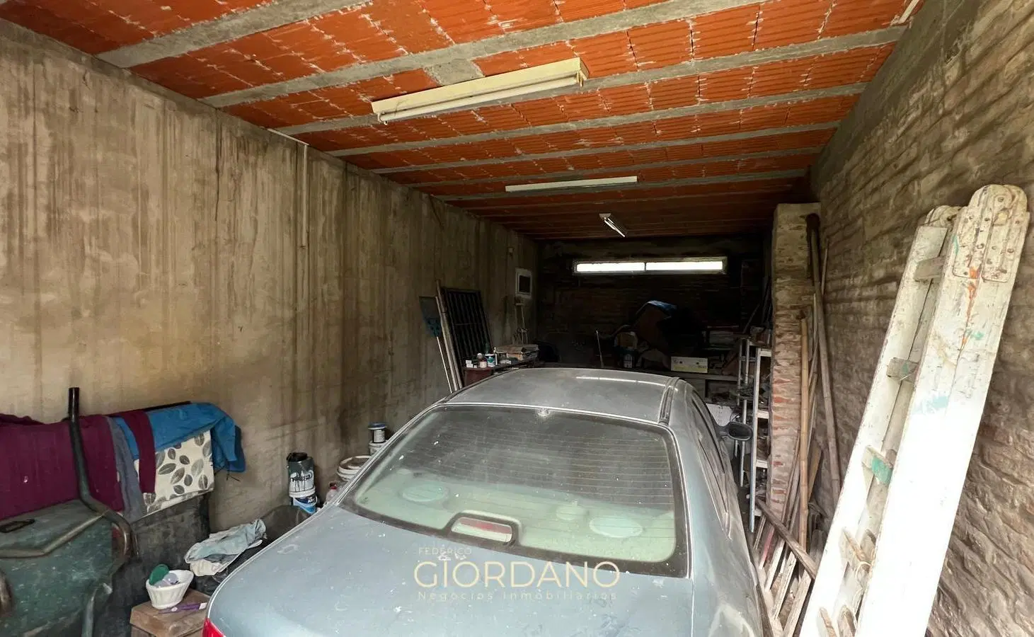 Campo de 2 hectareas en Venta en Abasto 8