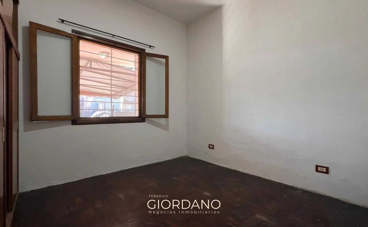 Venta de Casa 3 ambientes en Quilmes Oeste 8