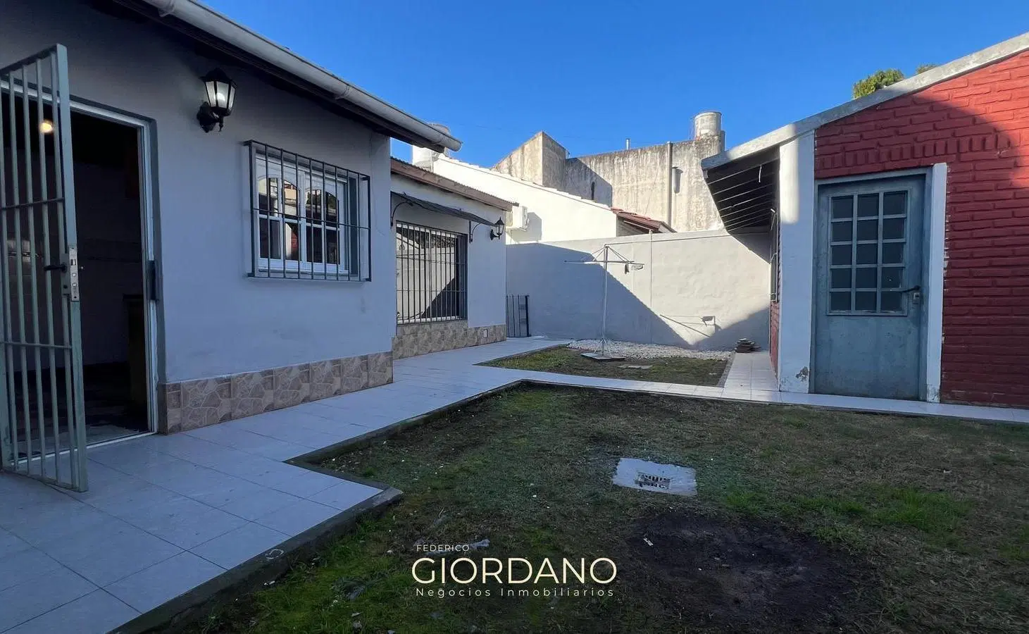 Venta de Casa 3 ambientes en Quilmes Oeste 2