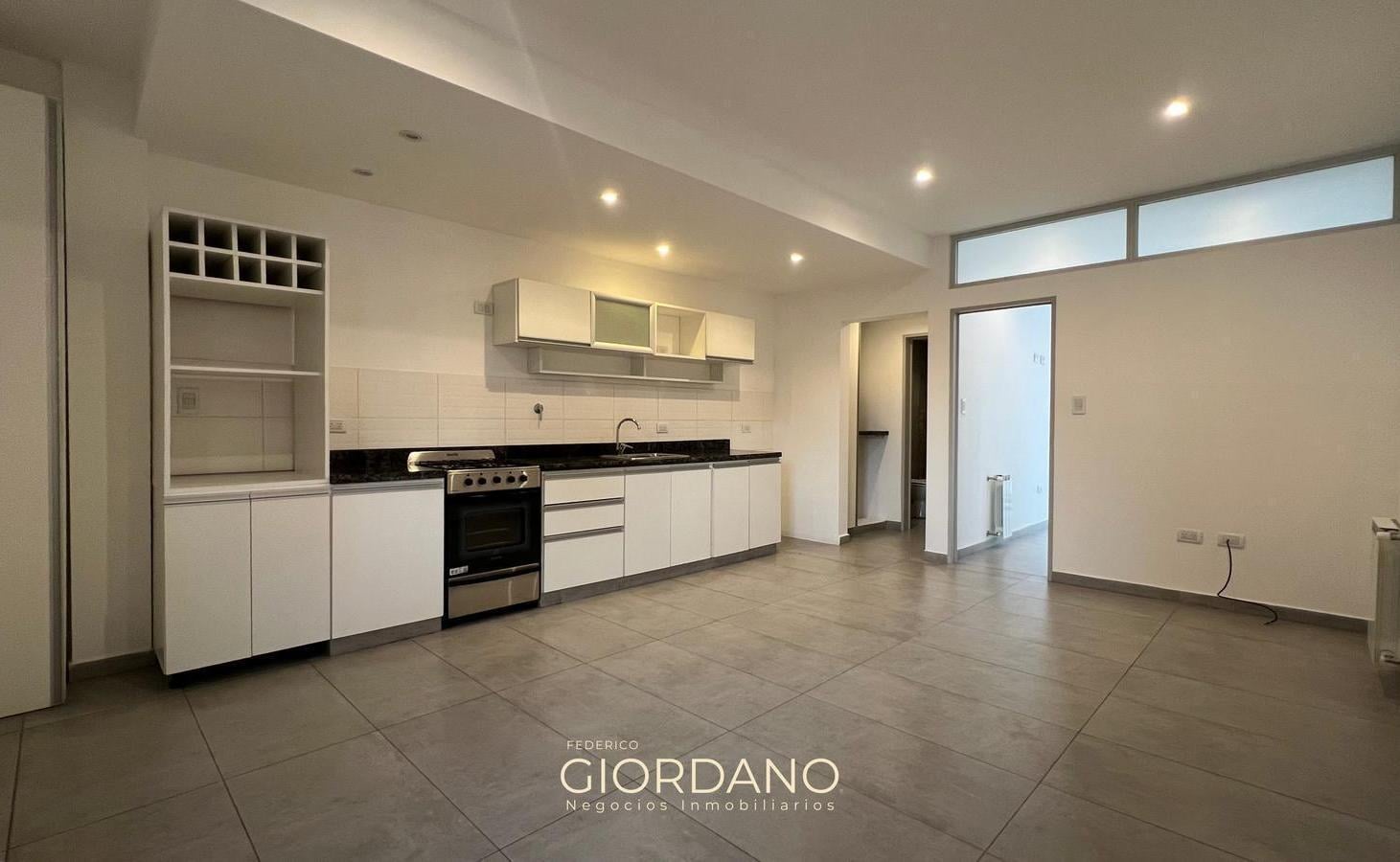 Foto de Departamento 2 ambientes en Venta en Quilmes Centro, imagen 1