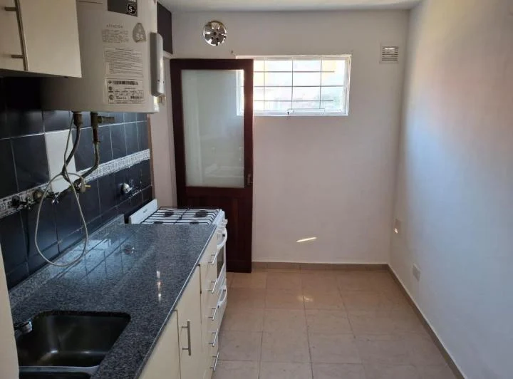 Departamento en Villa Ballester 5