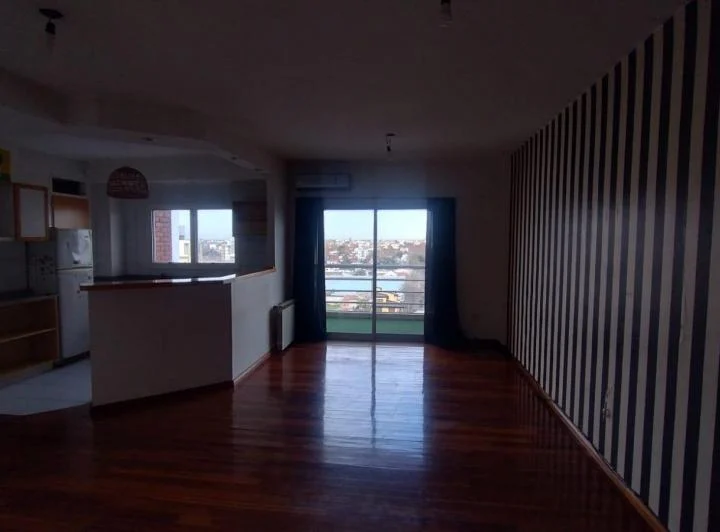 AMPLIO DEPARTAMENTO EN ALQUILER 4