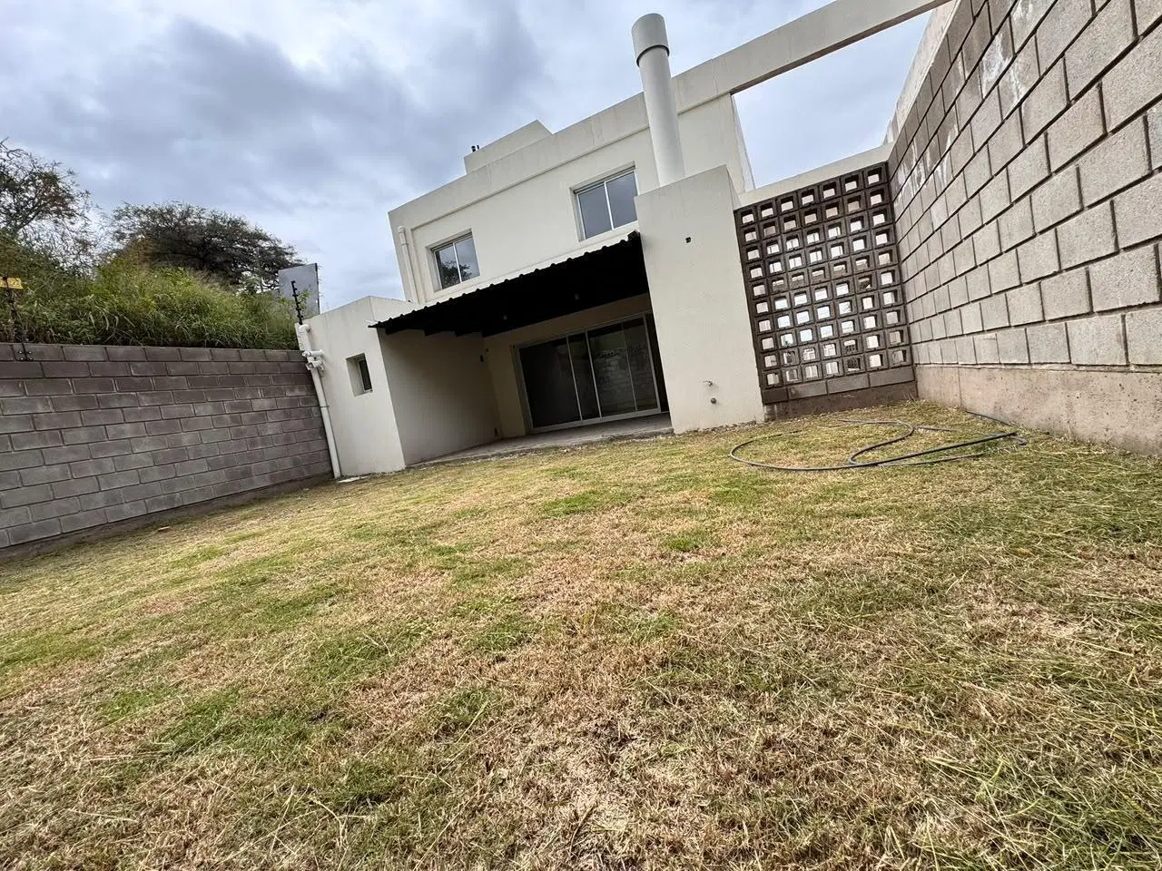 Venta CASA DUPLEX 2 Dormitorios en housing a estrenar, Cuesta Colorada, La Calera 8