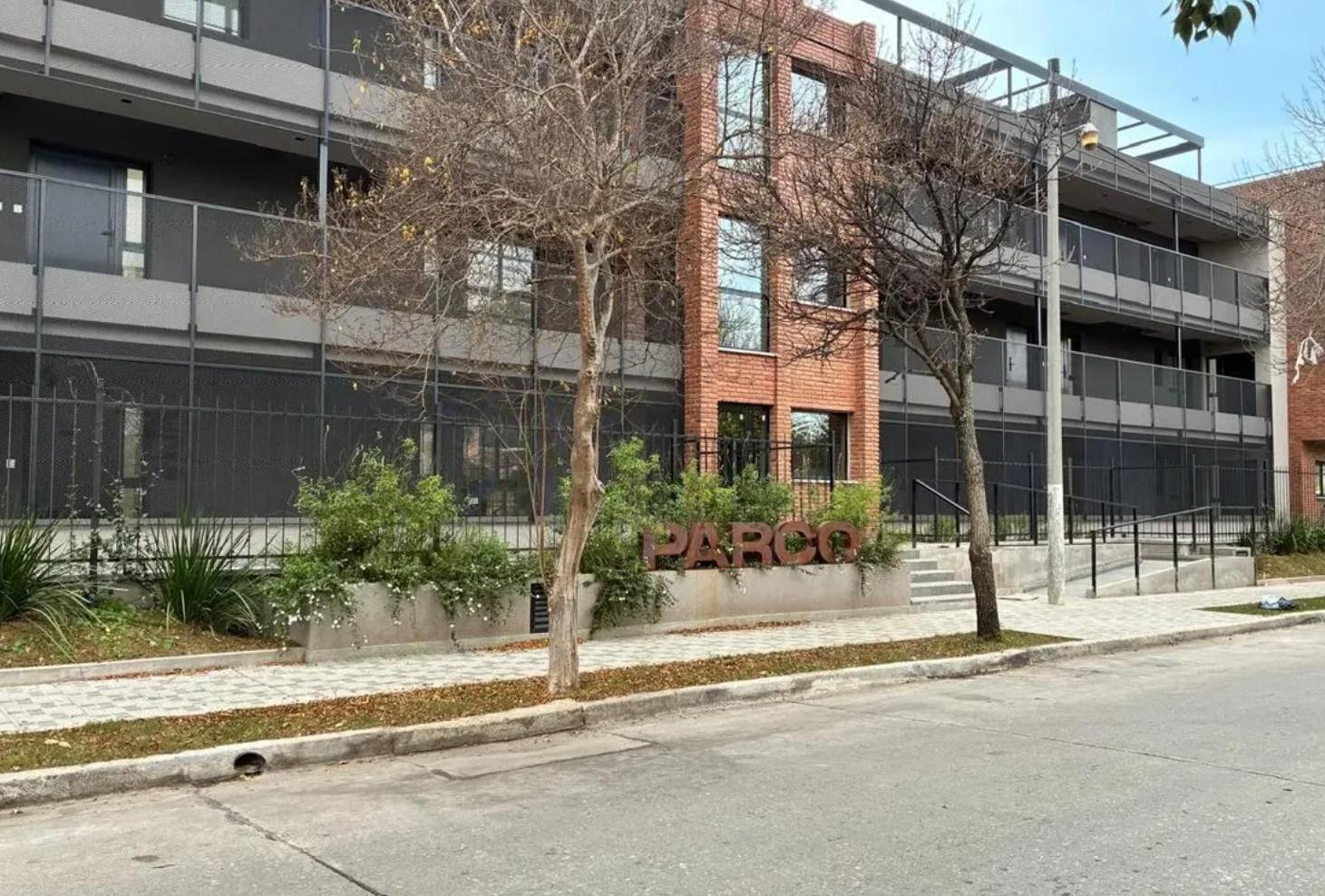 Foto de Departamento en venta - Barrio Jardín Parco Flats del Sur - 2 Dormitorios con PATIO/ASADOR/PILETA, imagen 5