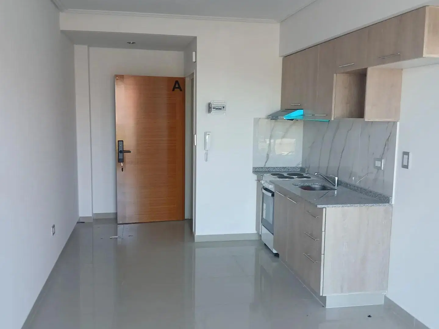 Monoambiente a estrenar con balcón en Liniers – Calidad, diseño y excelente oportunidad 4