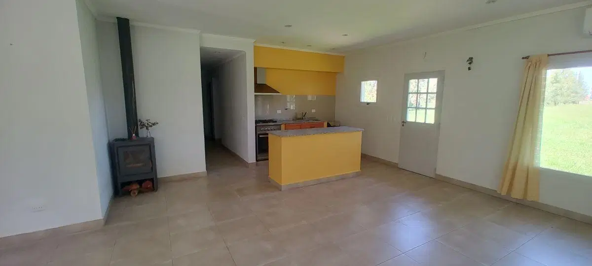 Casa de 4 Ambientes en Chacras de Abbott – Naturaleza, Espacio y Calidad de Vida 8
