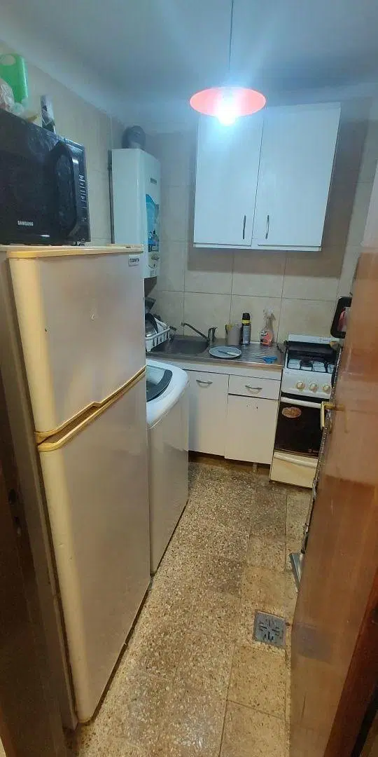 Departamento de 2 Ambientes con Balcón al Frente – Excelente Ubicación en Constitución 3