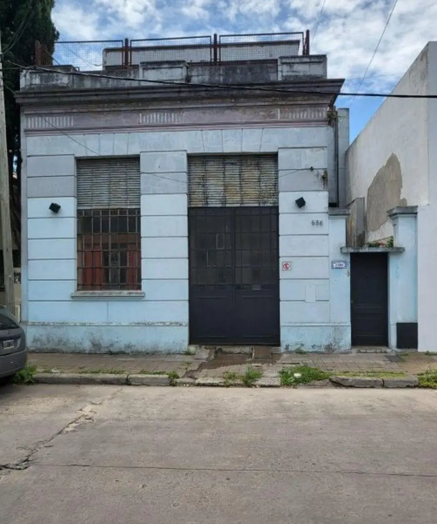 Casa 2 Plantas en Temperley 1