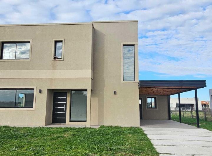 Casa  en Alquiler en San Simon I, Canning, Ezeiza 1