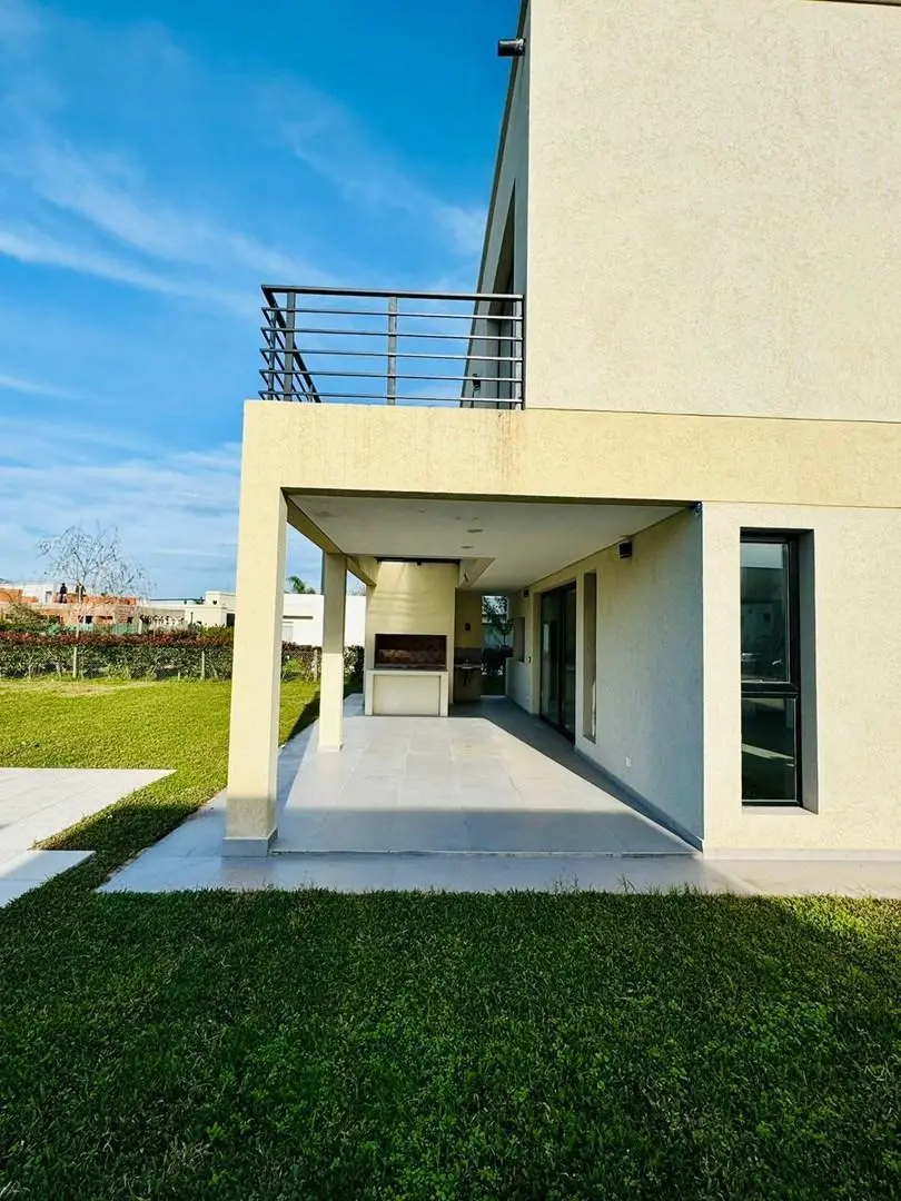 Casa  en Venta en Lagos de Canning, Esteban Echeverría, G.B.A. Zona Sur 4