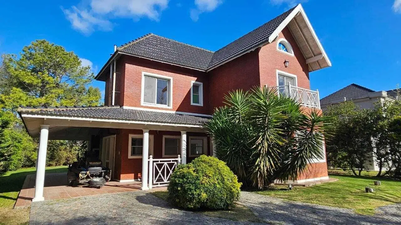 CASA EN VENTA EN CANNING. 3 DORMITORIOS.PILETA- Solar del Bosque, Ezeiza, G.B.A. Zona Sur 8