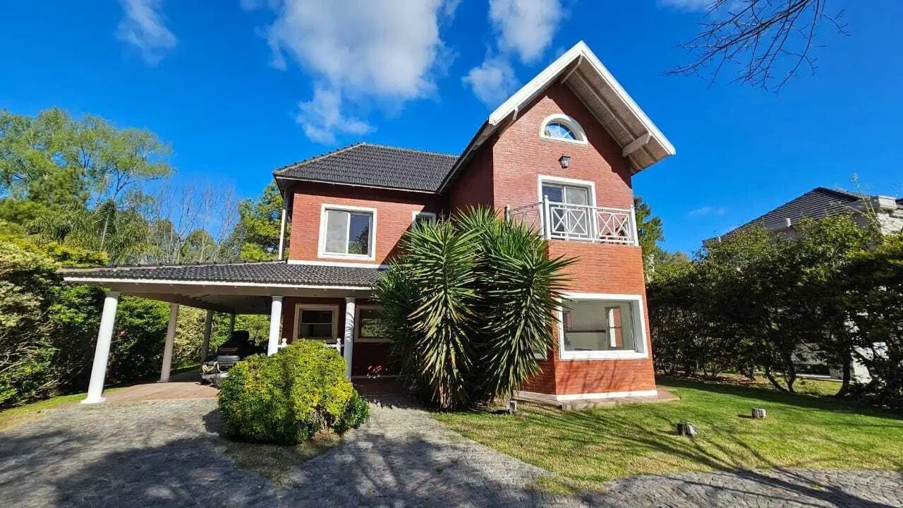 CASA EN VENTA EN CANNING. 3 DORMITORIOS.PILETA- Solar del Bosque, Ezeiza, G.B.A. Zona Sur 4