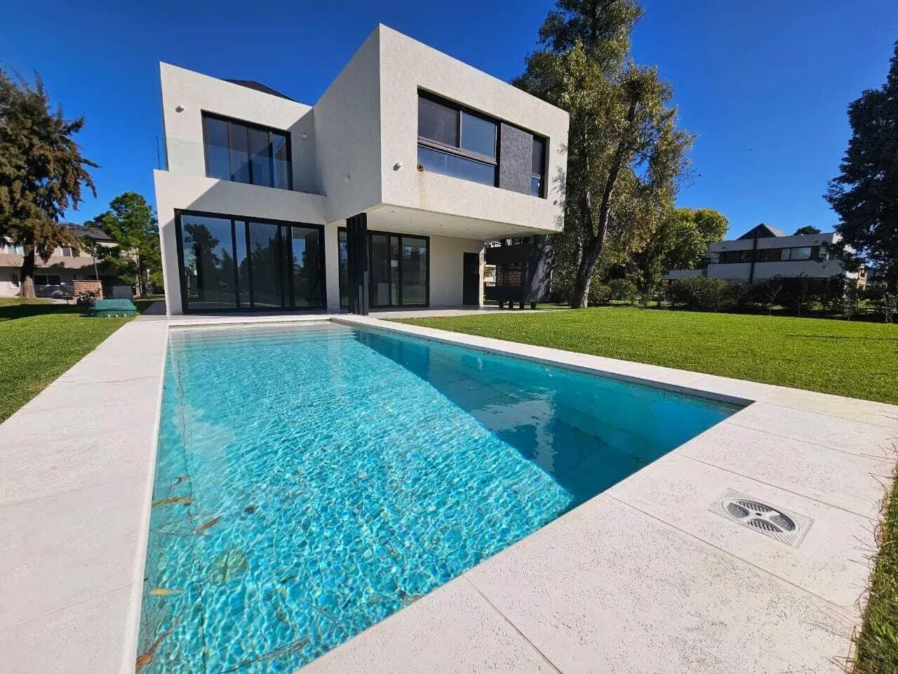 Casa  en Alquiler en Saint Thomas Oeste, Esteban Echeverría, G.B.A. Zona Sur 3