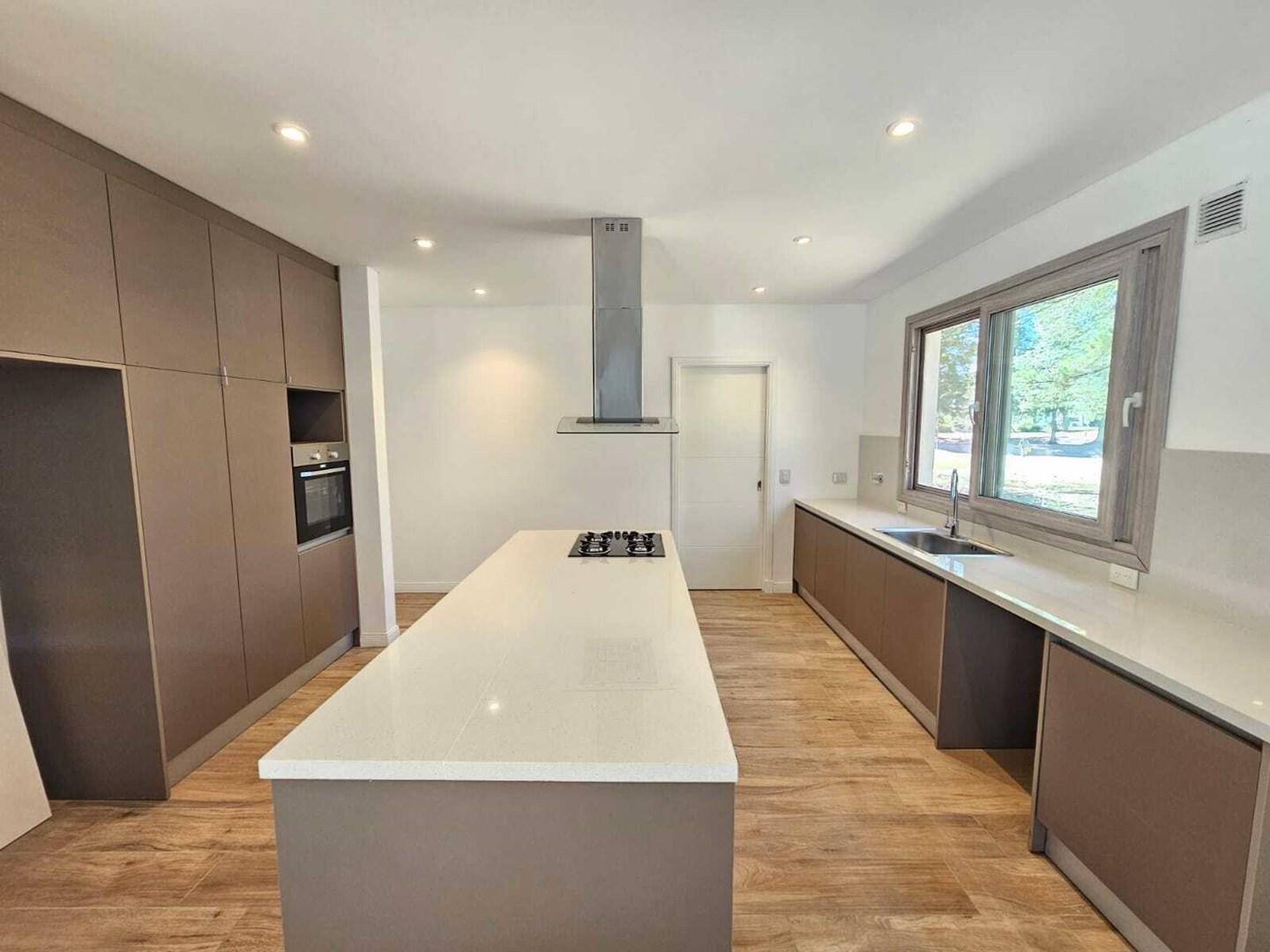 ALQUILER en CANNING, Saint Thomas Oeste, Hermosa casa, 5 Dormitorios, Piscina, Esteban Echeverría, G