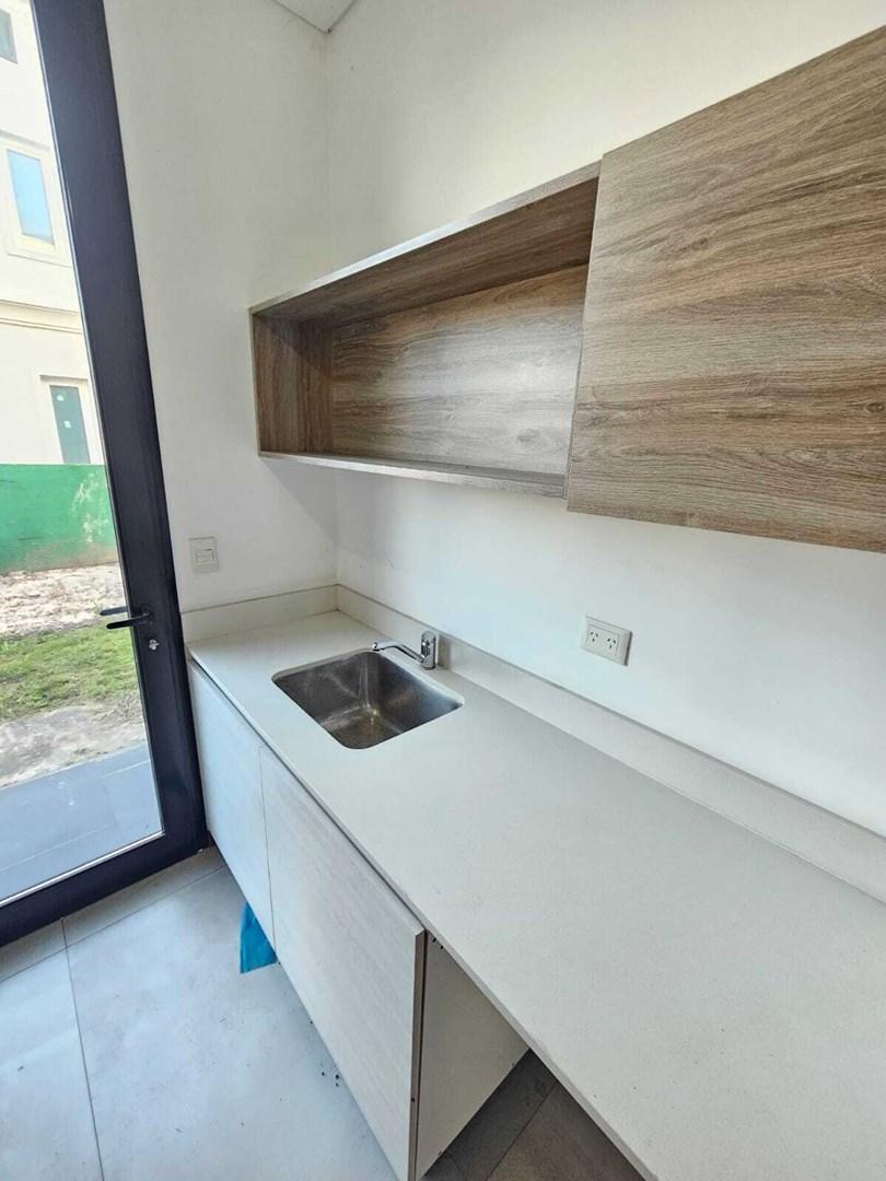 Foto de OPORTUNIDAD! CASA EN VENTA! CANNING! SAINT THOMAS OESTE, Esteban, imagen 3