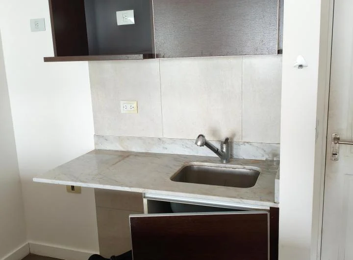 Alquiler departamento 1 Dormitorio Torre maui Rosario piso alto con vista al río 3