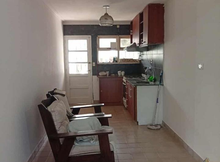 Alquilo casa 3 ambientes 3