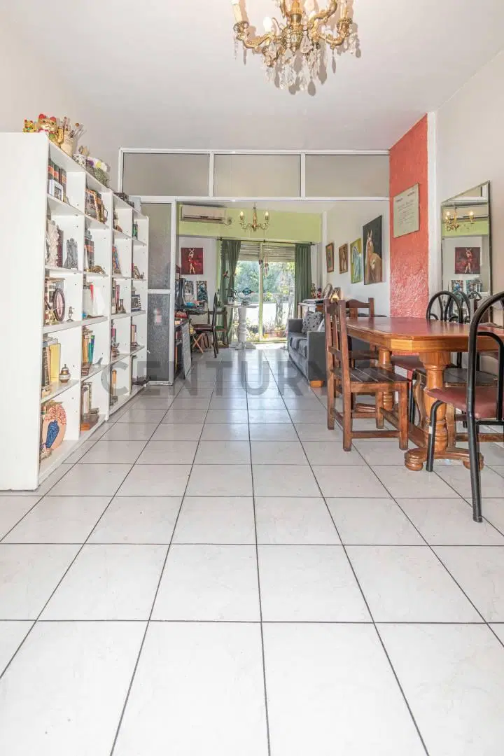 VENTA DEPARTAMENTO 3 AMBIENTES CON COCHERA EN PALERMO HOLLYWOOD!! 4