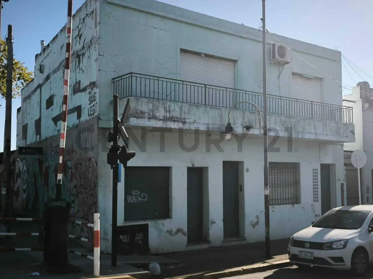 OPORTUNIDAD PARA INVERSORES - PROPIEDAD MULTIFAMILIAR APTO CRÉDITO 2