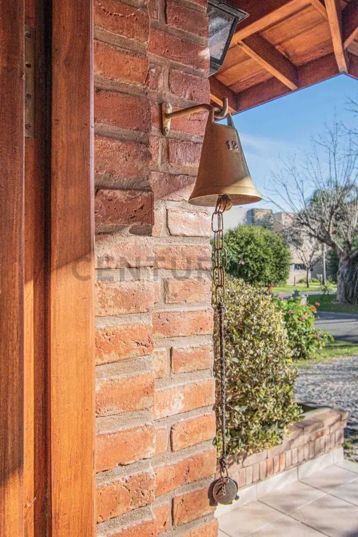 VENTA DE CASA CON AMARRA PROPIA Y SALIDA AL RIO - BARRIO SANTA MARIA DE TIGRE, TIGRE 3