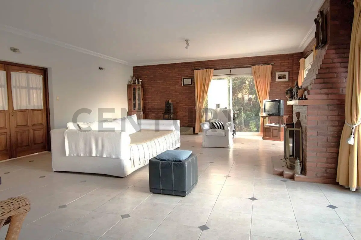 VENTA DE CASA CON AMARRA PROPIA Y SALIDA AL RIO - BARRIO SANTA MARIA DE TIGRE, TIGRE 4