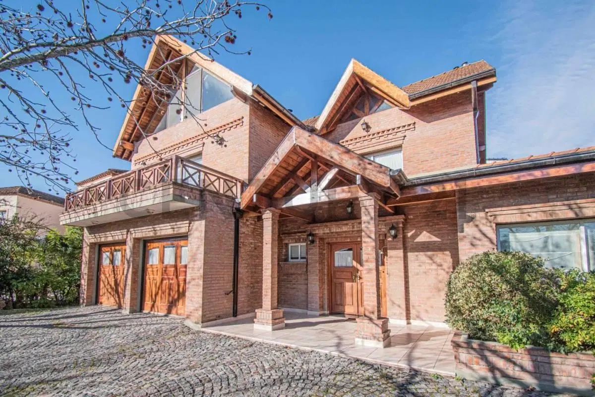 VENTA DE CASA CON AMARRA PROPIA Y SALIDA AL RIO - BARRIO SANTA MARIA DE TIGRE, TIGRE 5