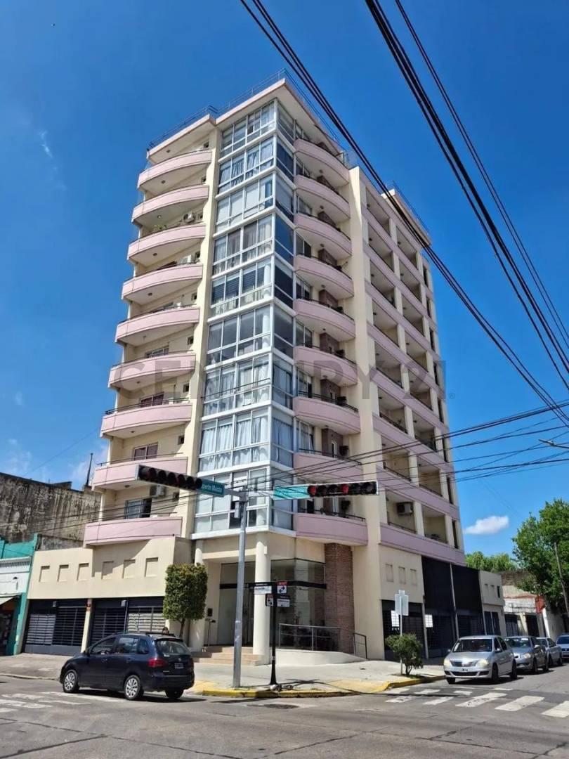 Foto de Departamento 2 ambientes en venta con cochera en Tigre, imagen 1