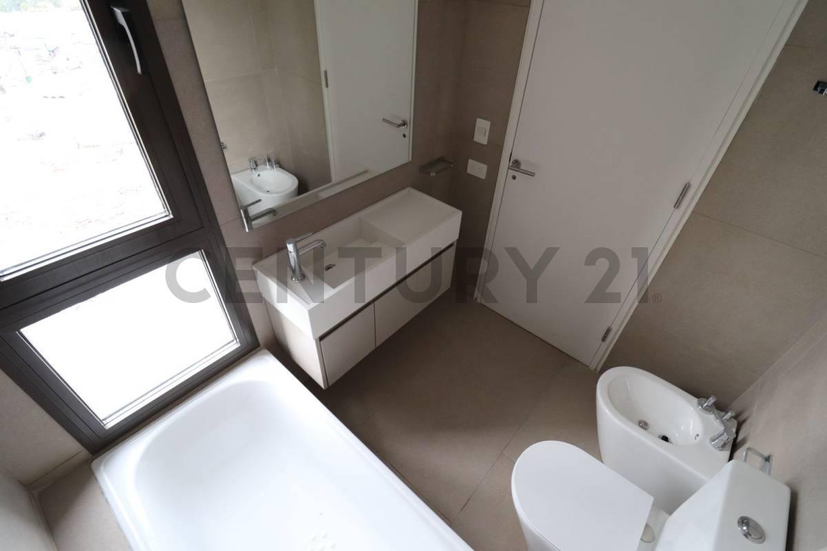 Foto de departamento de 4 ambientes en OCEANA vista al lago, imagen 3