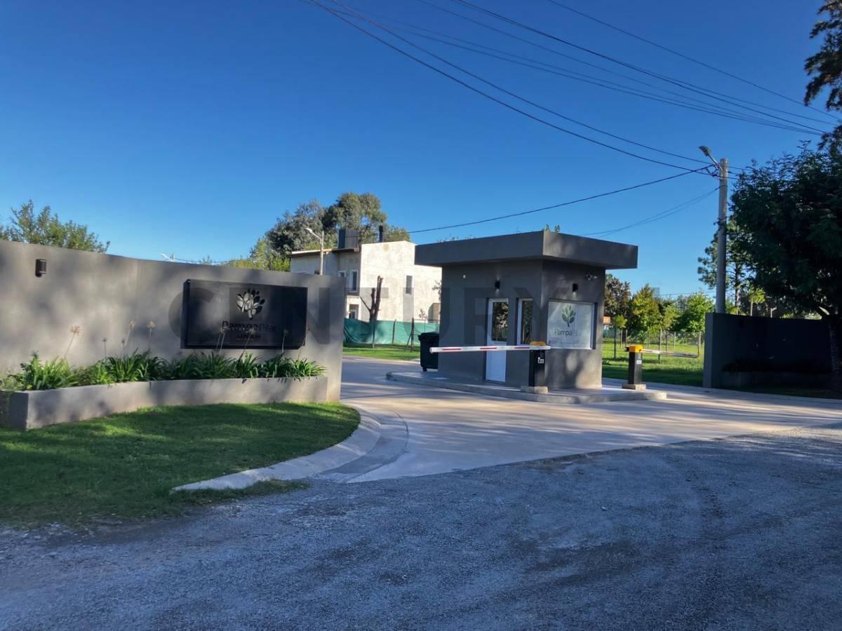 Foto de VENTA LOTE INTERNO BARRIO PAMPA PILAR, imagen 3