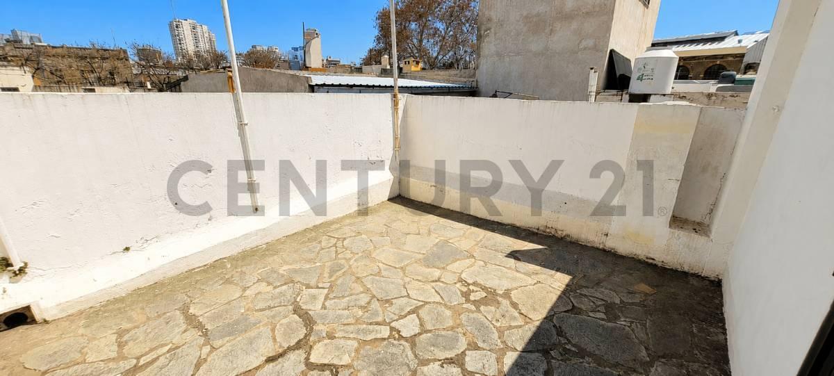 Foto de Venta PH 3 ambientes a reciclar con terraza y entrepiso, imagen 4