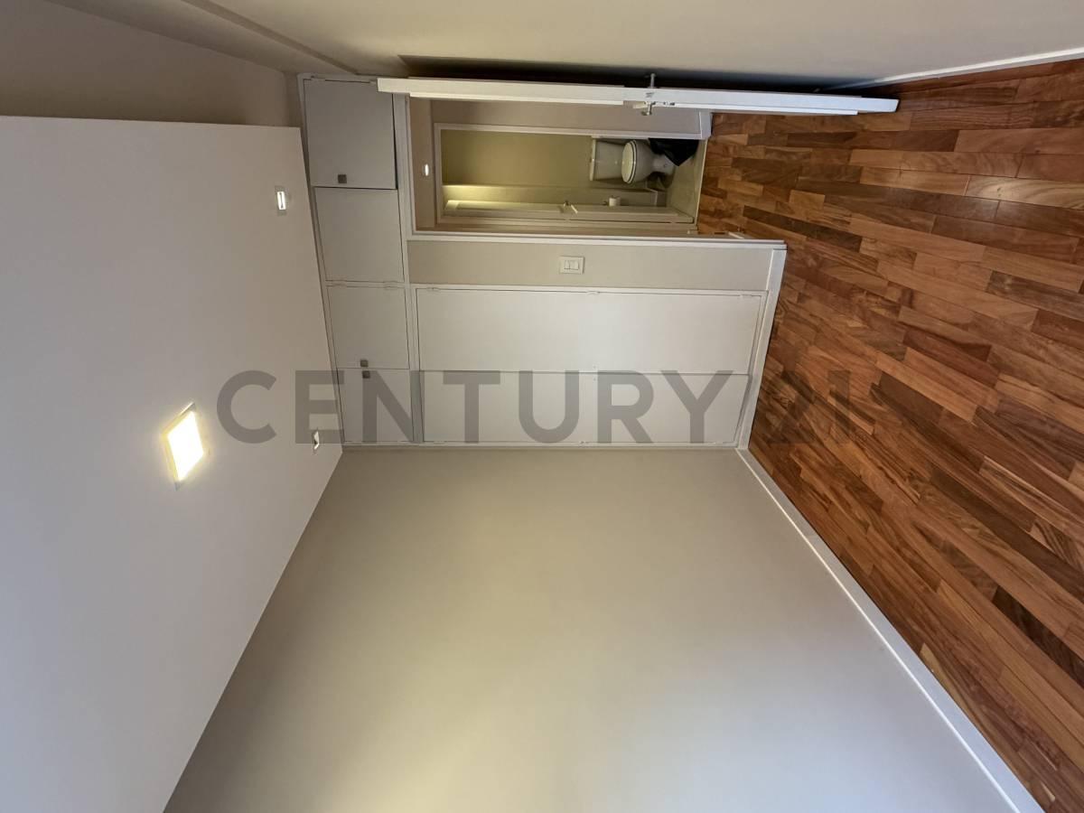 Foto de Venta Departamento Las Cañitas 4 amb + hab de servicio + balcon al, imagen 5