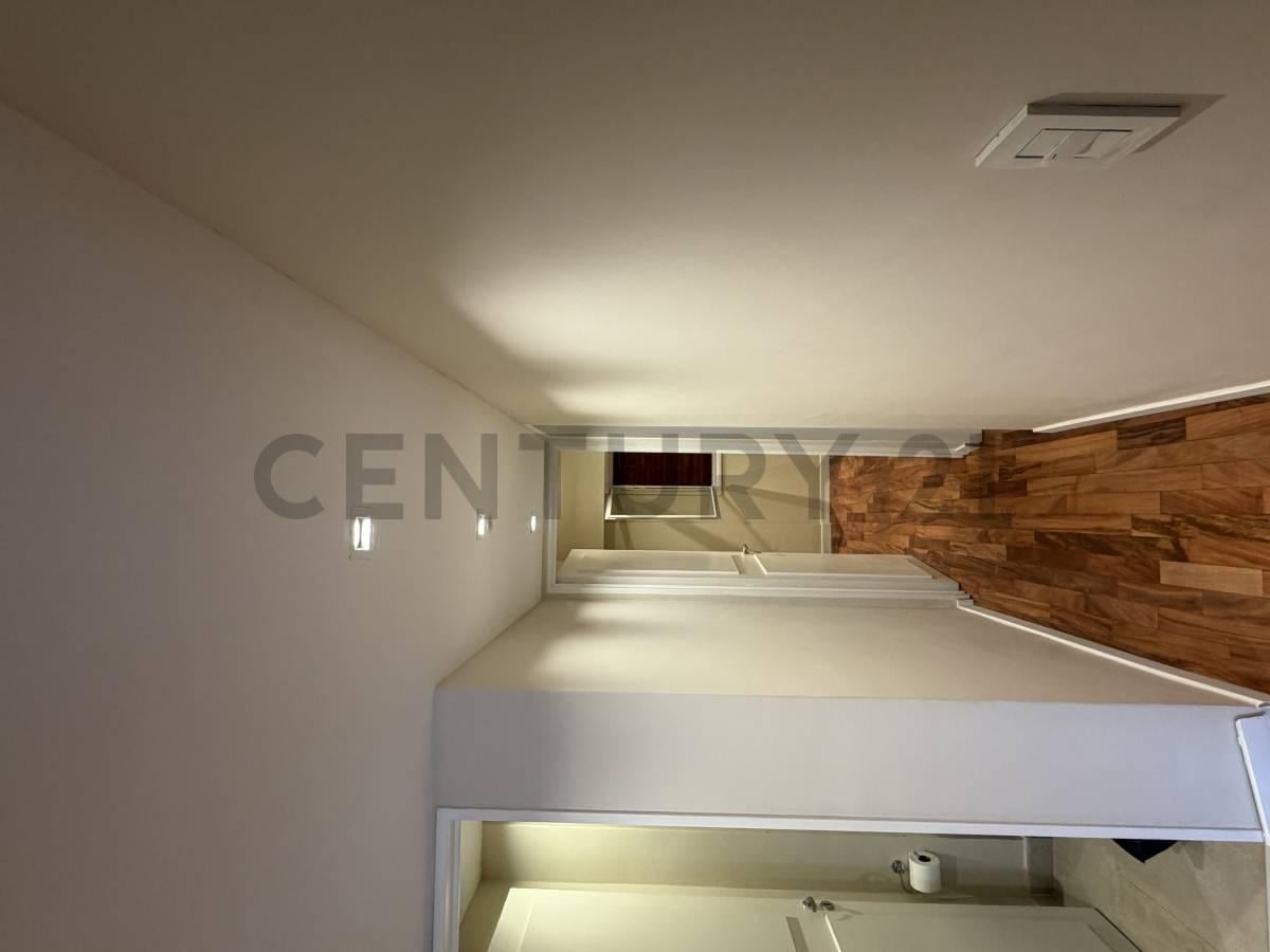 Foto de Venta Departamento Las Cañitas 4 amb + hab de servicio + balcon al, imagen 4