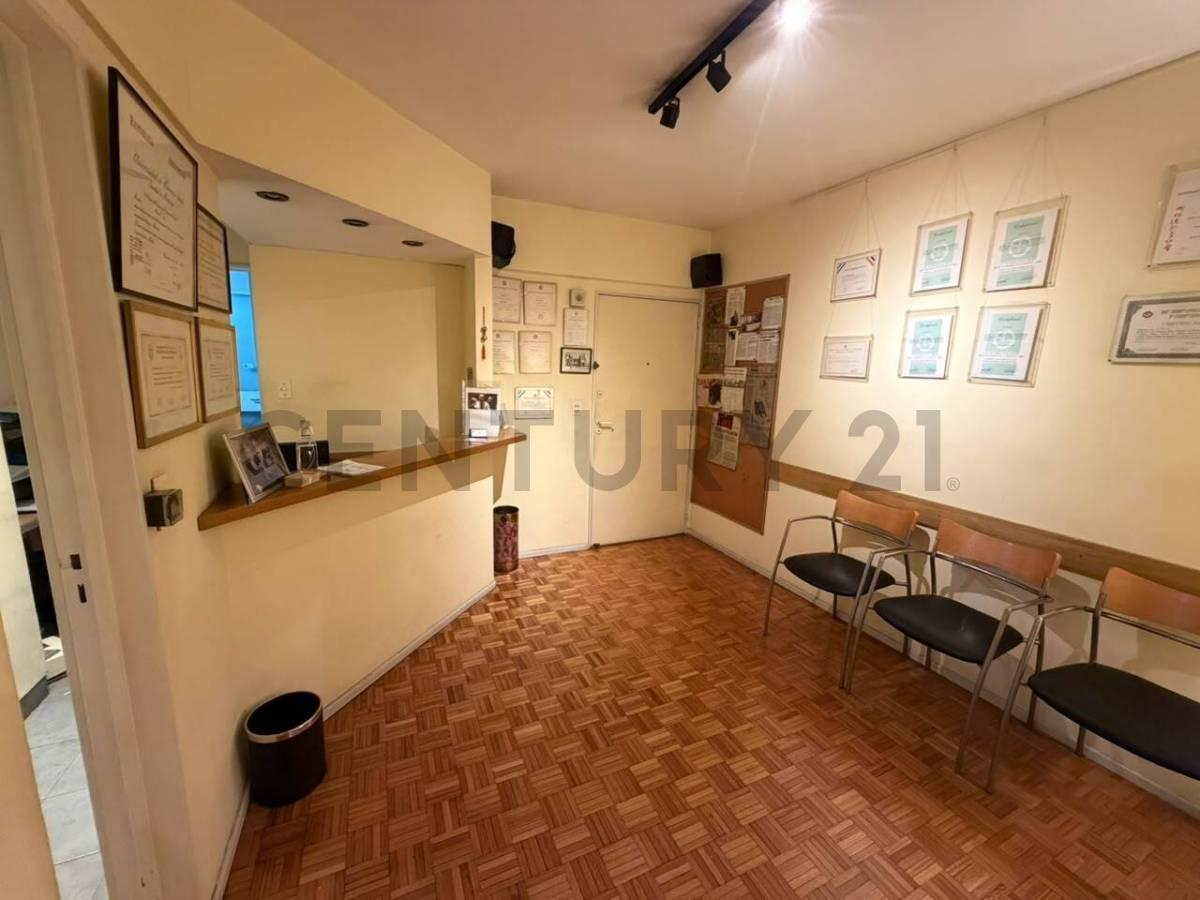 Foto de VENTA 5 Amb PALERMO c/Dep y 2 Cocheras Actualmente Consultorios, imagen 5