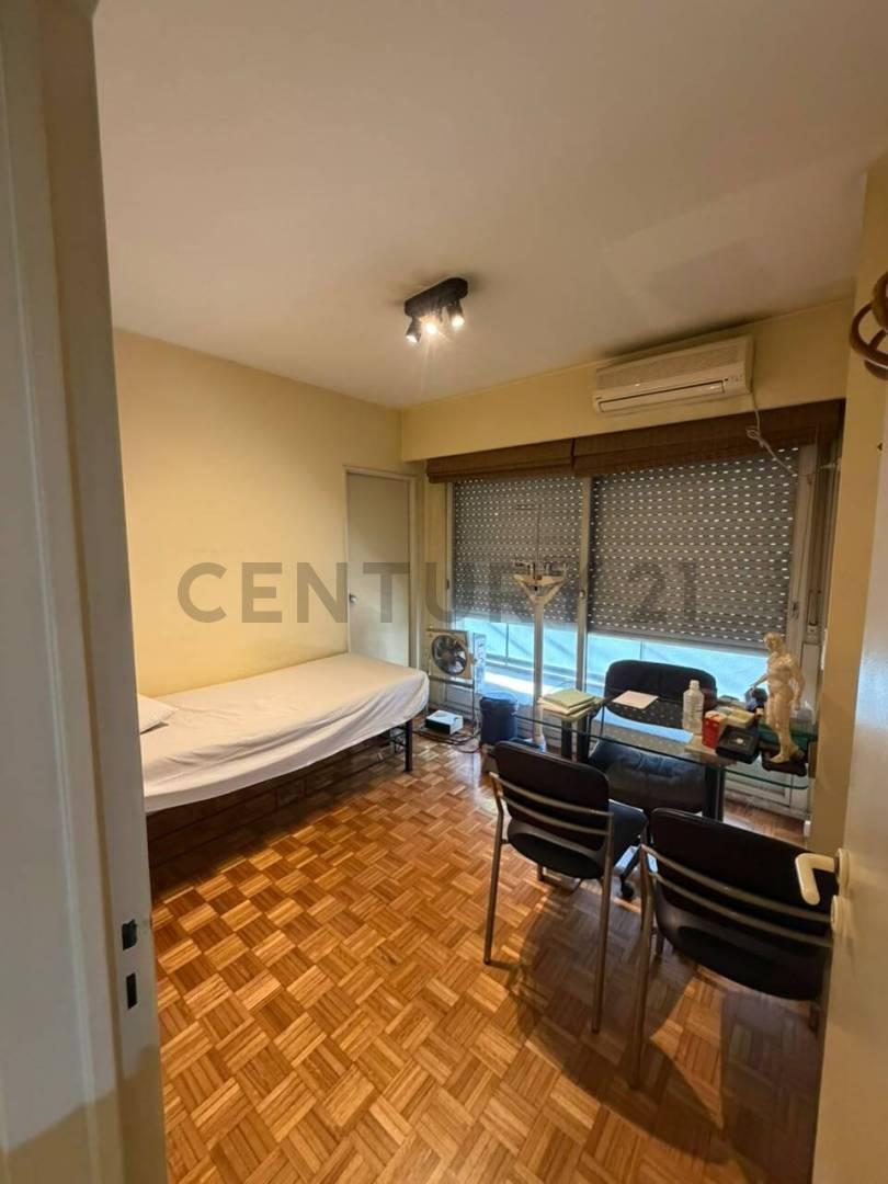 Foto de VENTA 5 Amb PALERMO c/Dep y 2 Cocheras Actualmente Consultorios, imagen 4