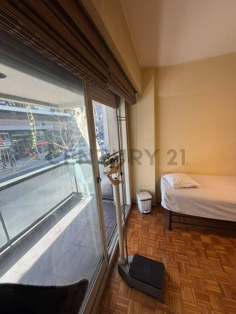Foto de VENTA 5 Amb PALERMO c/Dep y 2 Cocheras Actualmente Consultorios, imagen 3