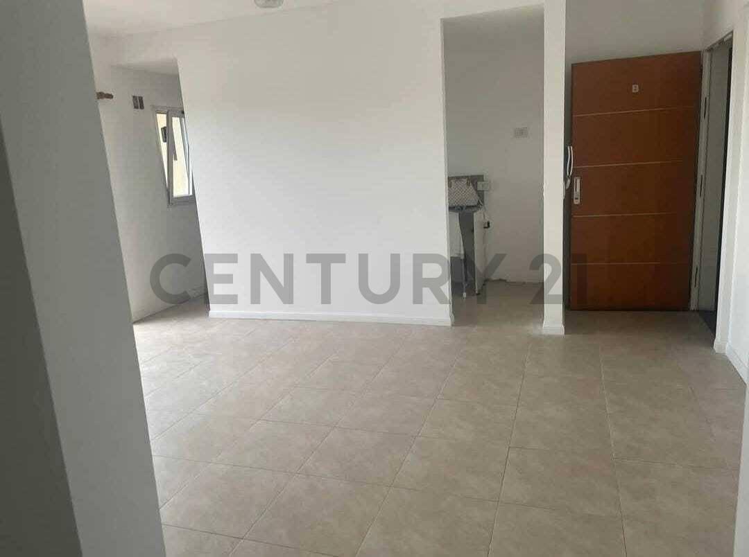 Foto de DEPTO 2 AMBIENTES ALQUILER TIGRE CENTRO, imagen 1