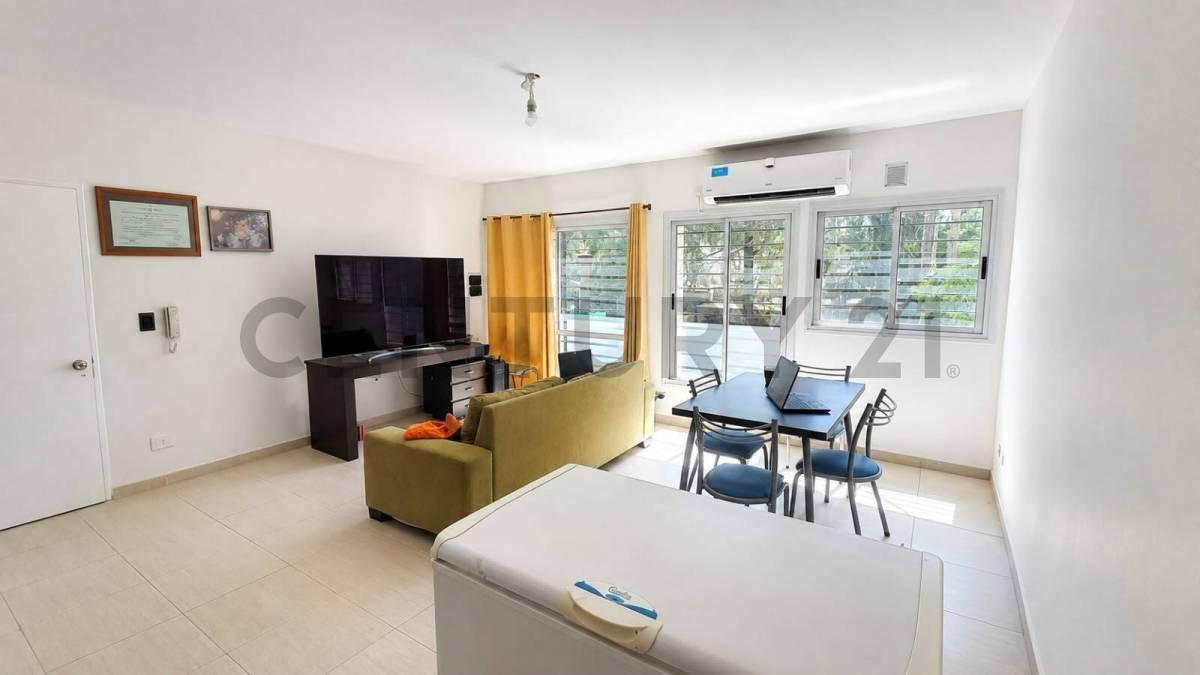 Foto de Venta departamento 2 ambientes espacioso- Pilar, km 50- APTO CRÉDITO, imagen 1