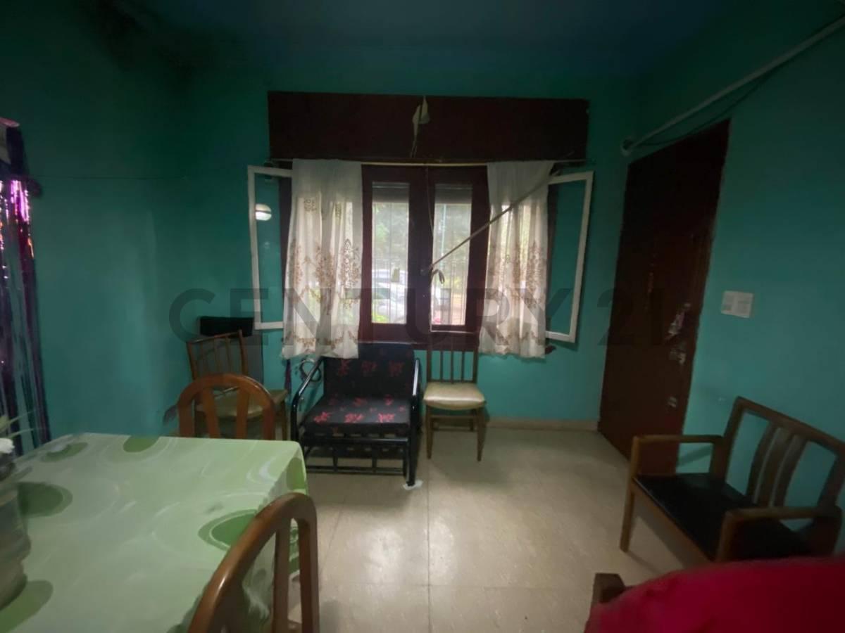 Foto de VENTA- PH - 4 AMBIENTES - EN SAN ISIDRO, imagen 2