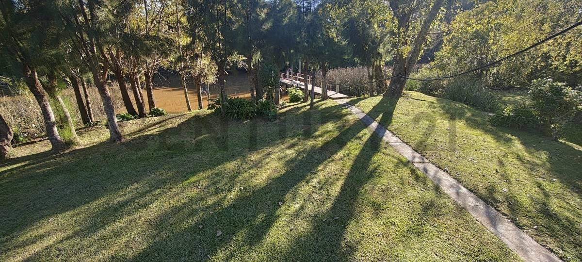 Foto de Casa Arroyo Felicaria sobre doble Lote, imagen 3