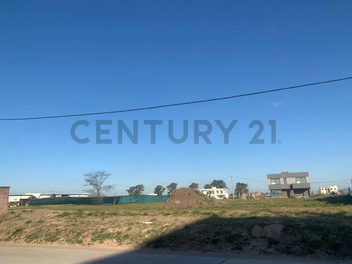 Foto de Venta de lote interno con ubicación privilegiada en Lagos de Canning II, imagen 1