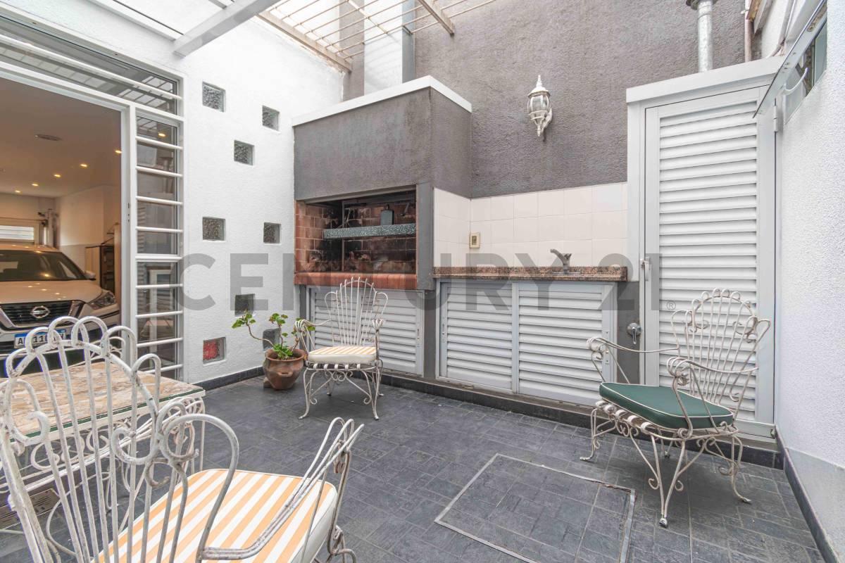 Foto de Venta PH tipo casa en Villa Devoto, imagen 1