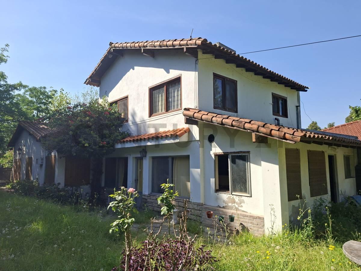 Foto de Venta casa 6 ambientes + departamento independiente, José Mármol 1900, imagen 3