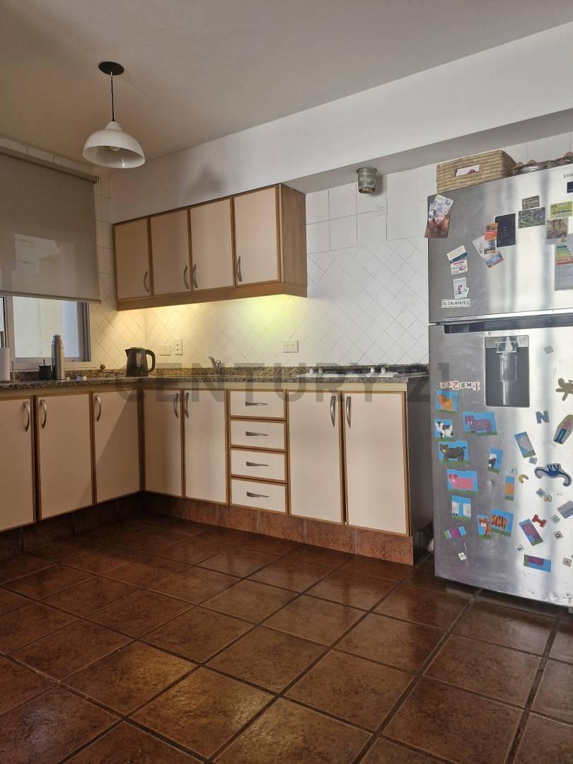 Foto de Venta Casa 6 Amb. Martinez, imagen 4