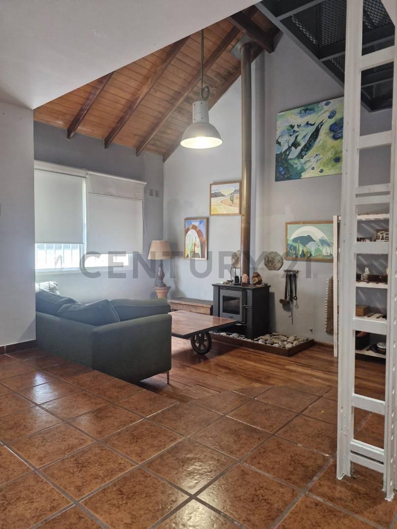 Foto de Venta Casa 6 Amb. Martinez, imagen 1