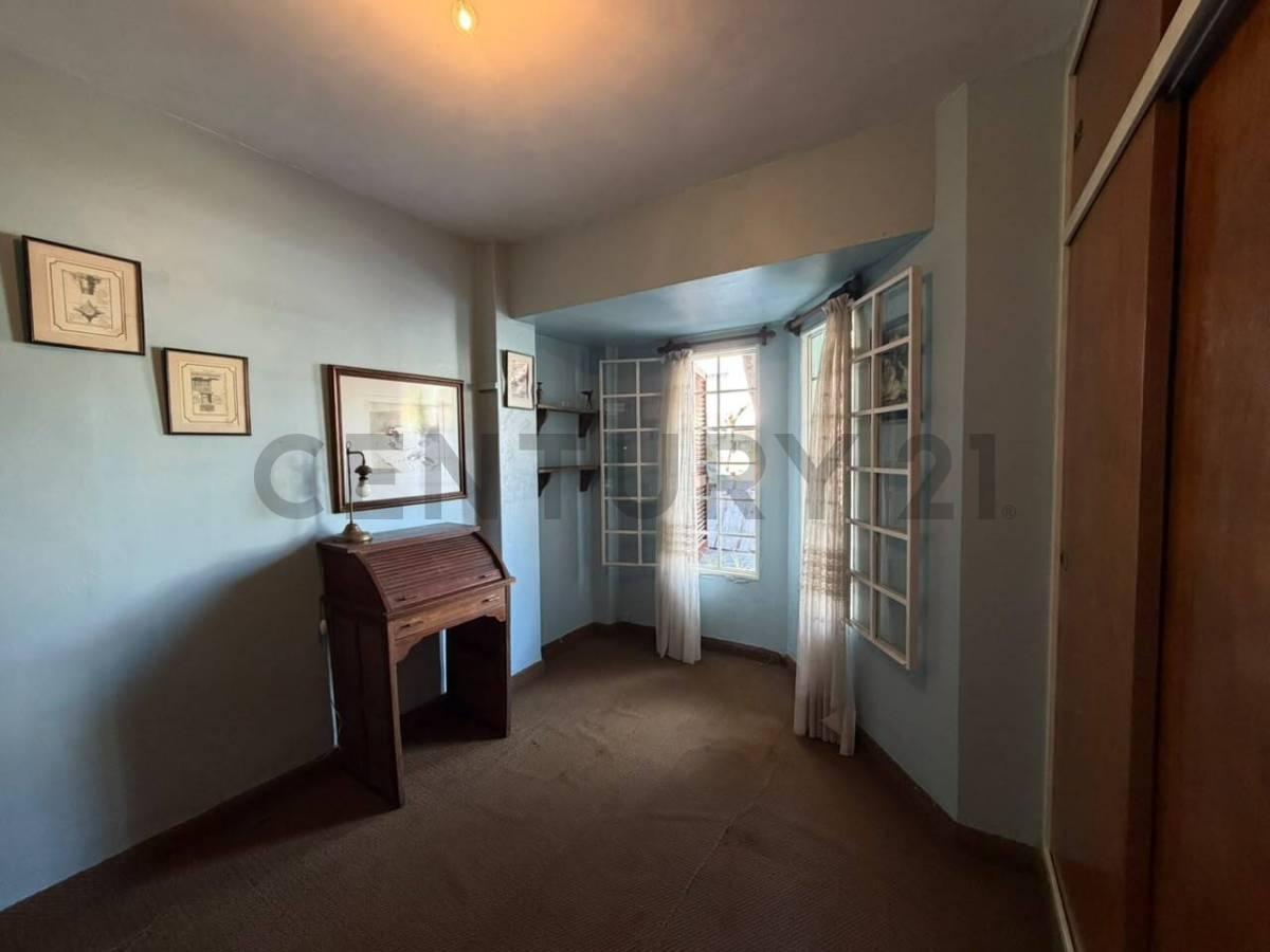 Foto de Venta Casa de 6 Ambientes - Boulogne, imagen 3